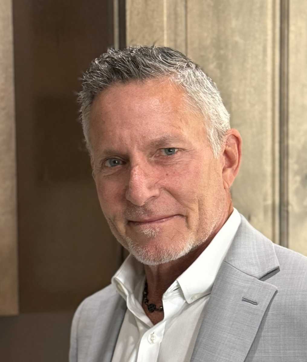 Kenneth Morrow's headshot